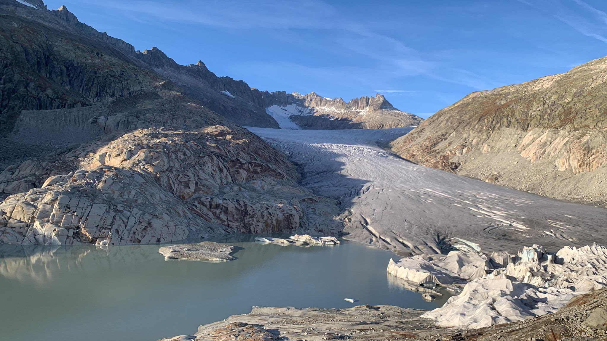 Bij de Rhônegletsjer zijn de gevolgen van klimaatverandering duidelijk zichtbaar, foto gemaakt op 2 november 2022: Fabienne Lafeber
