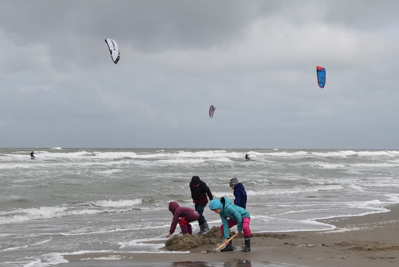 Vooral aan de kust kan het soms flink waaien. Foto: Anne-Marie van Iersel.