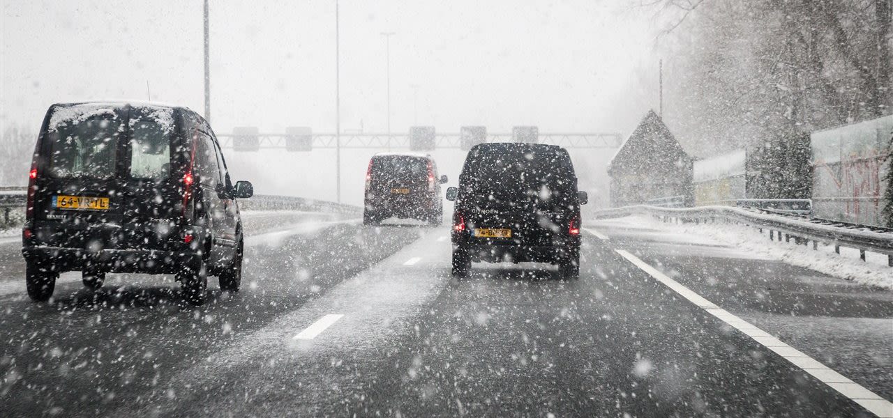 ANP-sneeuw-zorgt-voor-overlast-op-snelwegen-1280x600