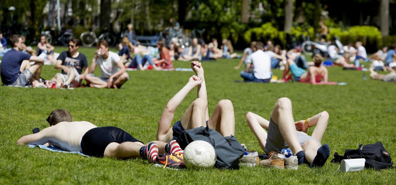 Zeer-zonnig-en-warm-paasweer-ANP-32588085-1280x600
