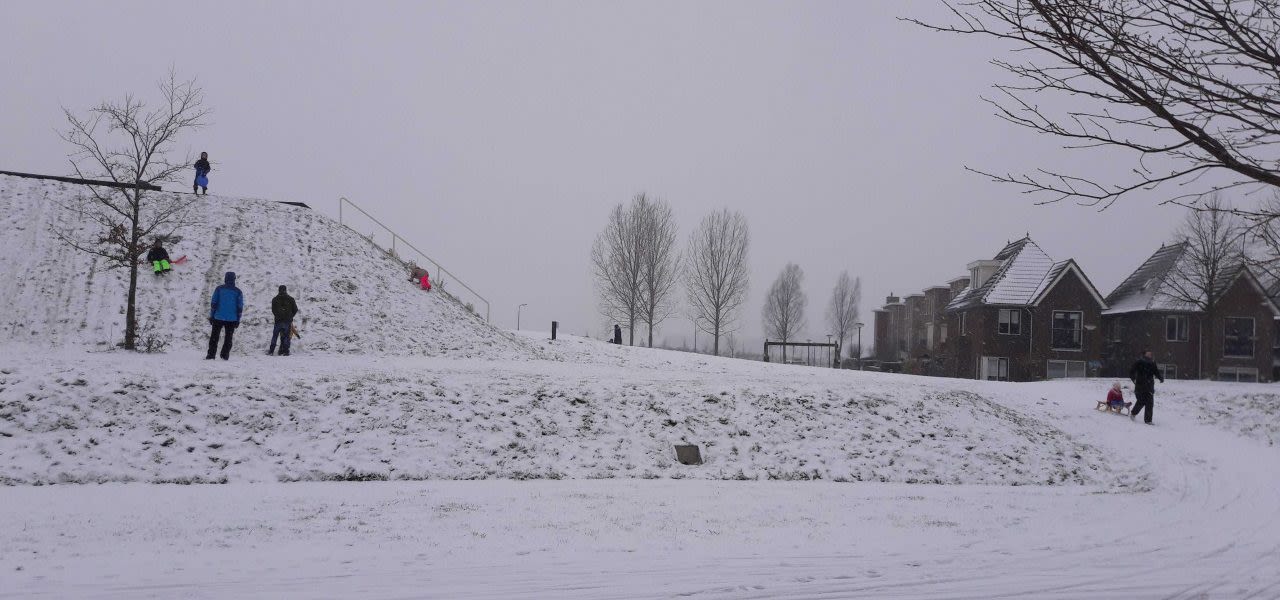sneeuwpret-houten-1-1280x600