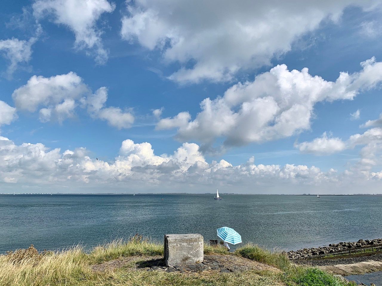 b6e4d975-weerfotoel