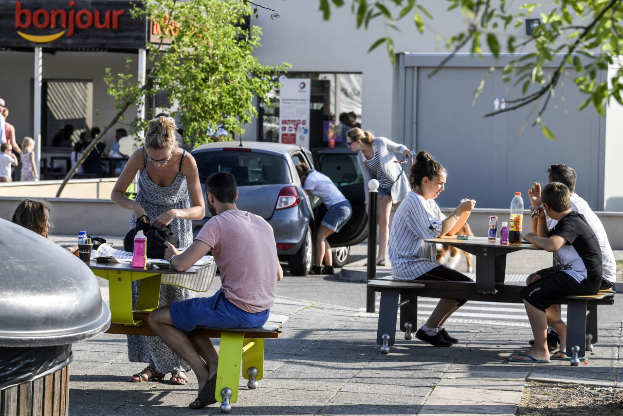 ANP-AFP-picknick-aan-Franse-autoroute