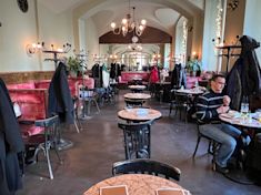 Cafe Eiles