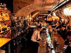 Hotsy Totsy Bar