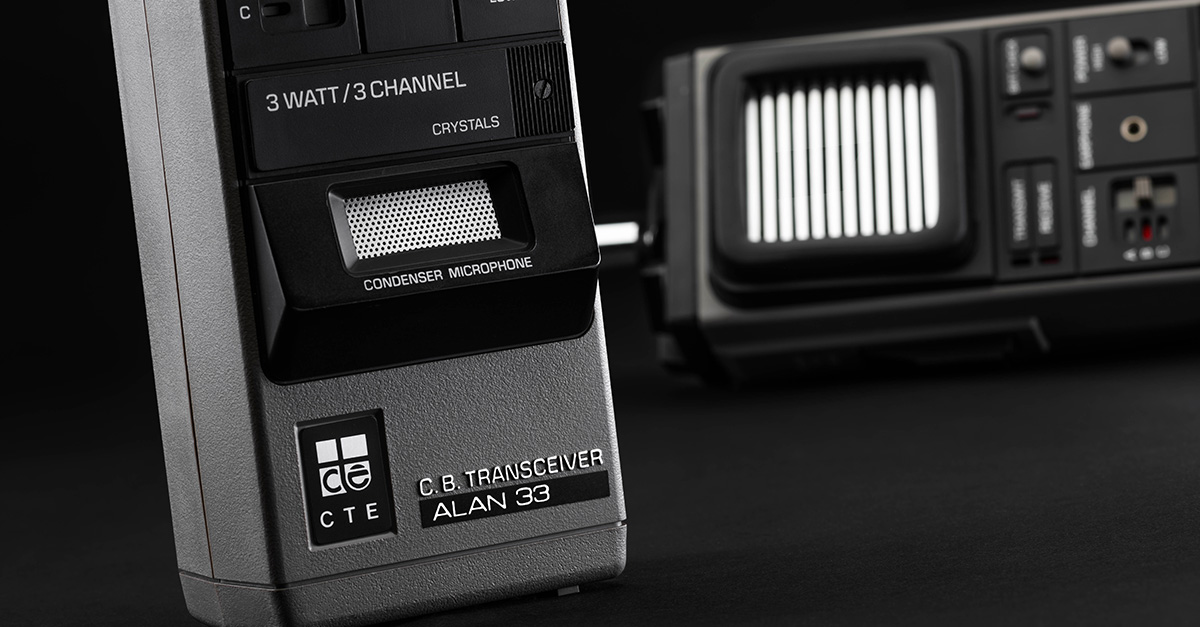 Alan 33: the first portable CB