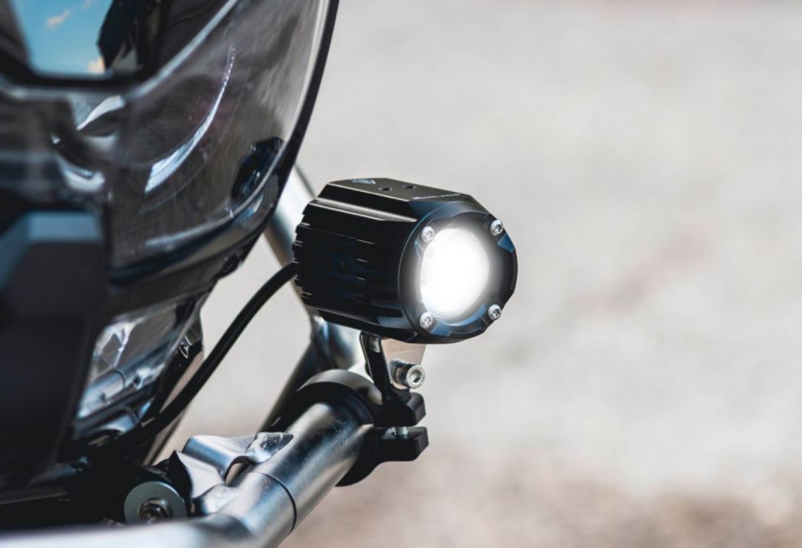 Midland led headlights.jpg Midland led headlights.jpg