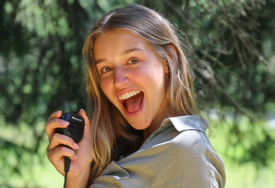 Outdoor Women 2.jpg Outdoor Women 2.jpg