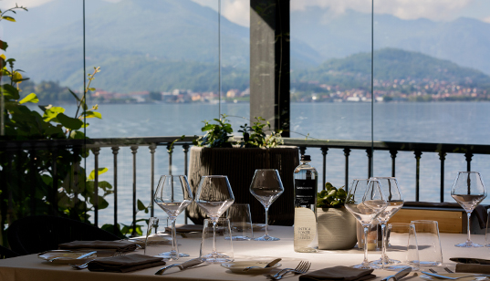 Lunch at Tiffany's, a hidden gem of Lake Maggiore 