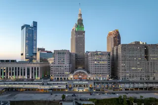 An aerial frontal view of 250 W Huron.