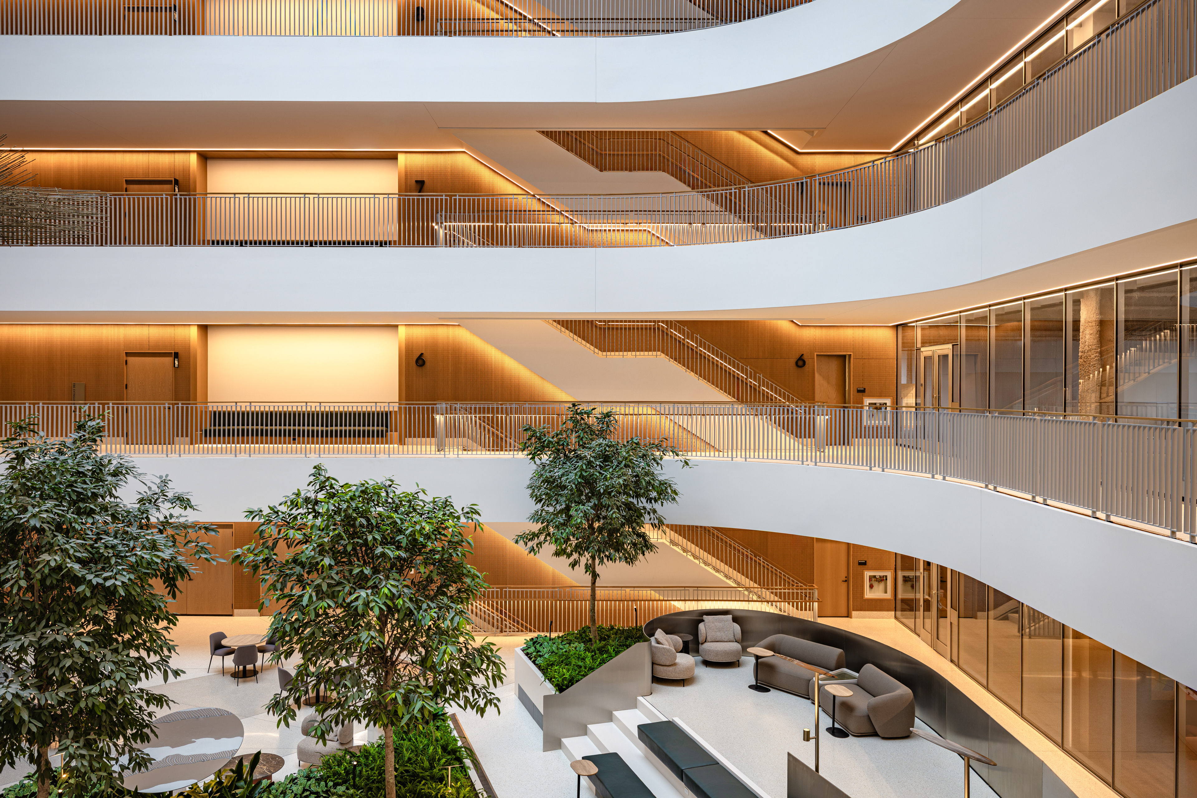 Hudson’s Detroit atrium interior.