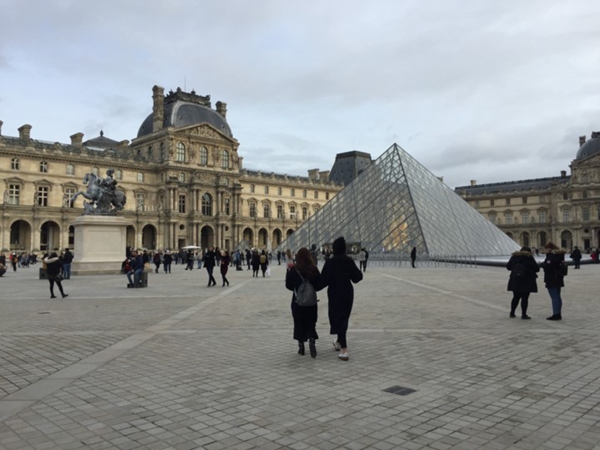 Louvre