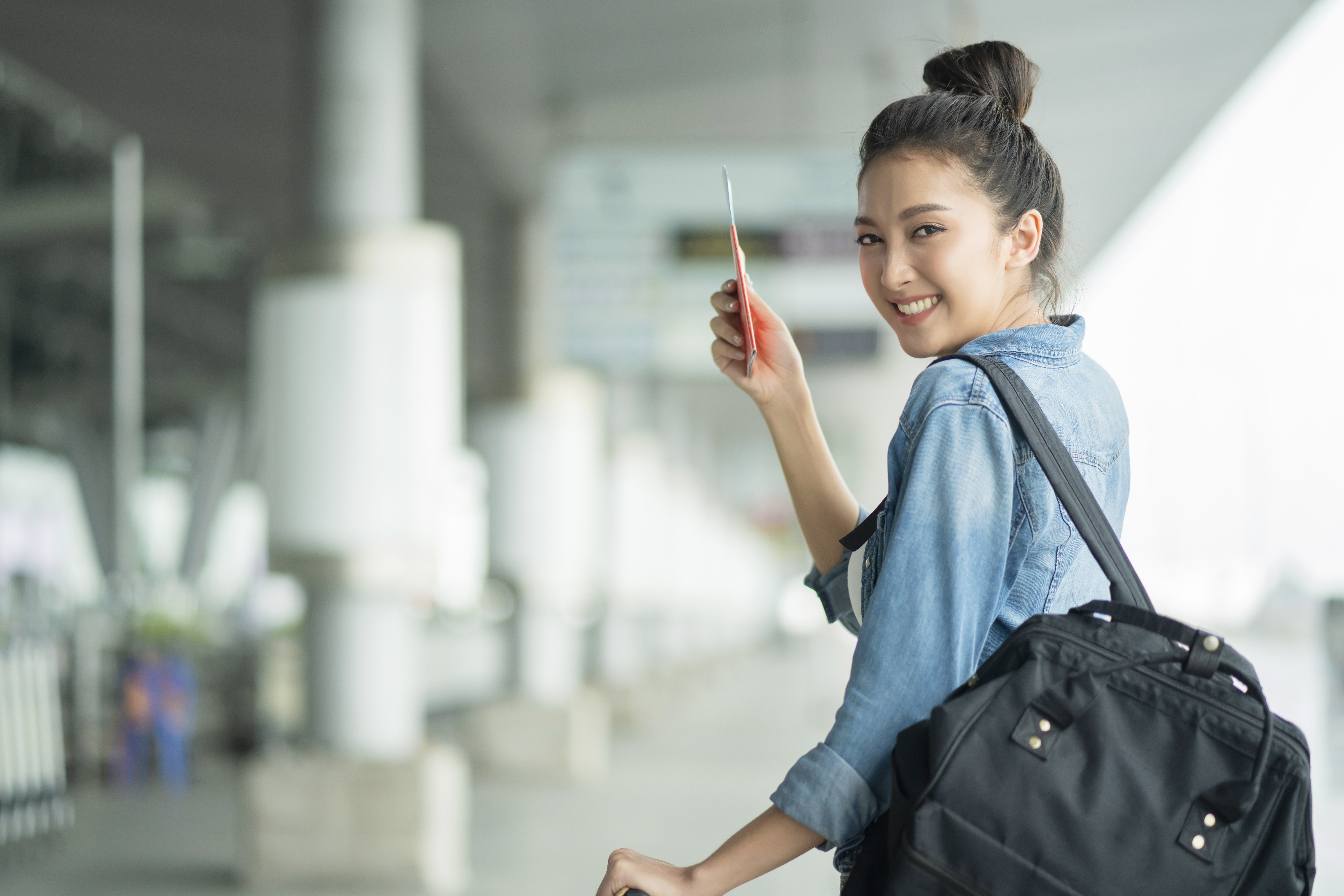 attractive-asian-female-woman-wearing-casual-travel-cloth-walking-waiting-transit-departure-building-outdoor-backgroundasian-female-travel-concept