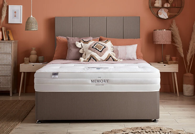 Memory mattress on divan set