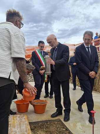 2 - Jesi posa prima pietra 8.10.2026 ok