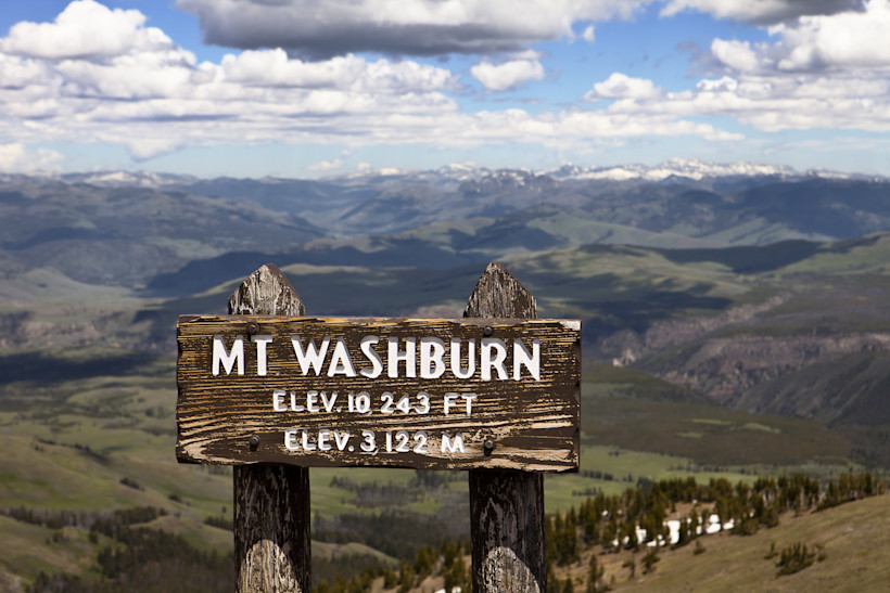 Mount Washburn is the highest point of elevation in Yellowstone National Park