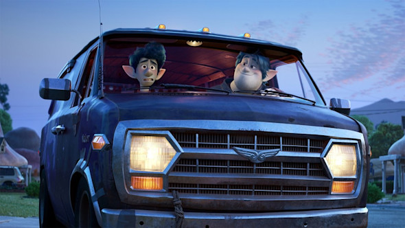 http://aple.tmsimg.com/assets/p17008561_i_h11_aa.jpg