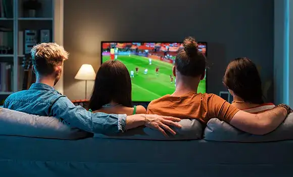 couples-watching-soccer-together-2023-11-27-05-12-19-utc-s