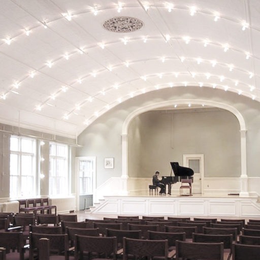 hall sm-768x512