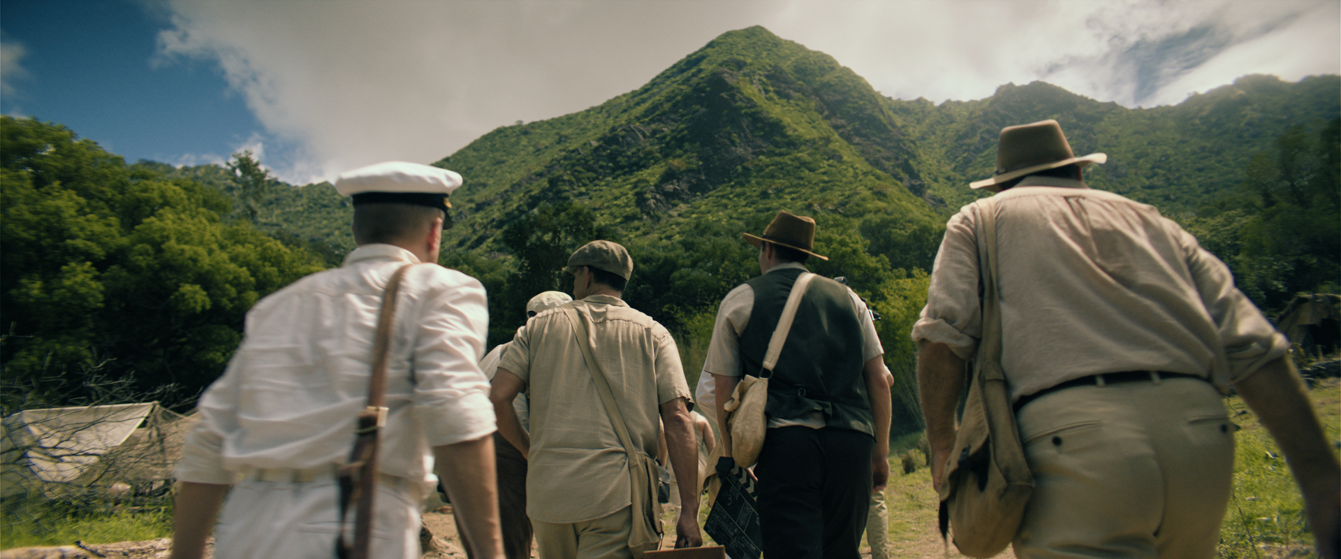 Eden - VFX still - Island mountain