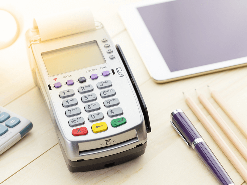 cashless payment device