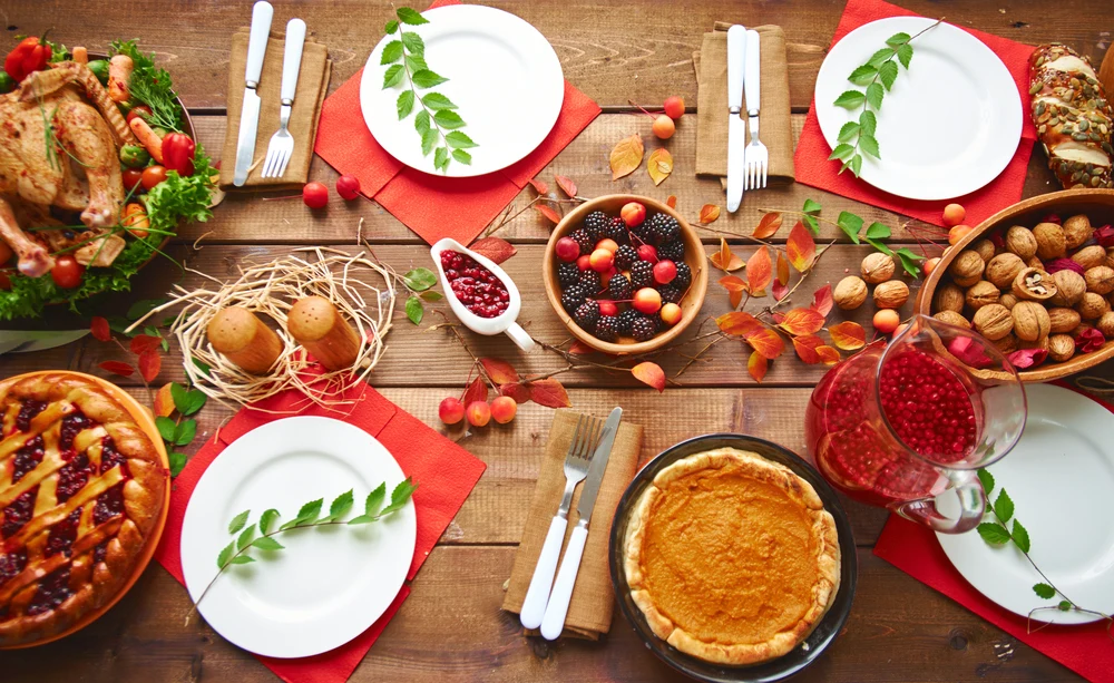 Bringing a dish to Thanksgiving? Here's how to transport your food