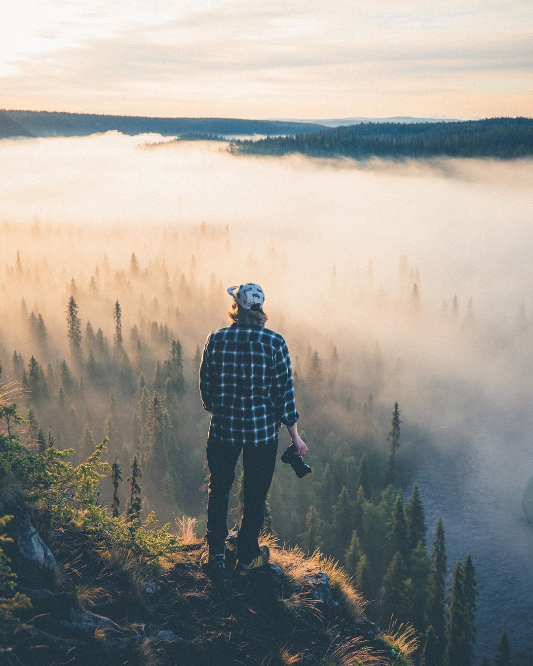 Visual Content Sourcing – Best Tools Compared