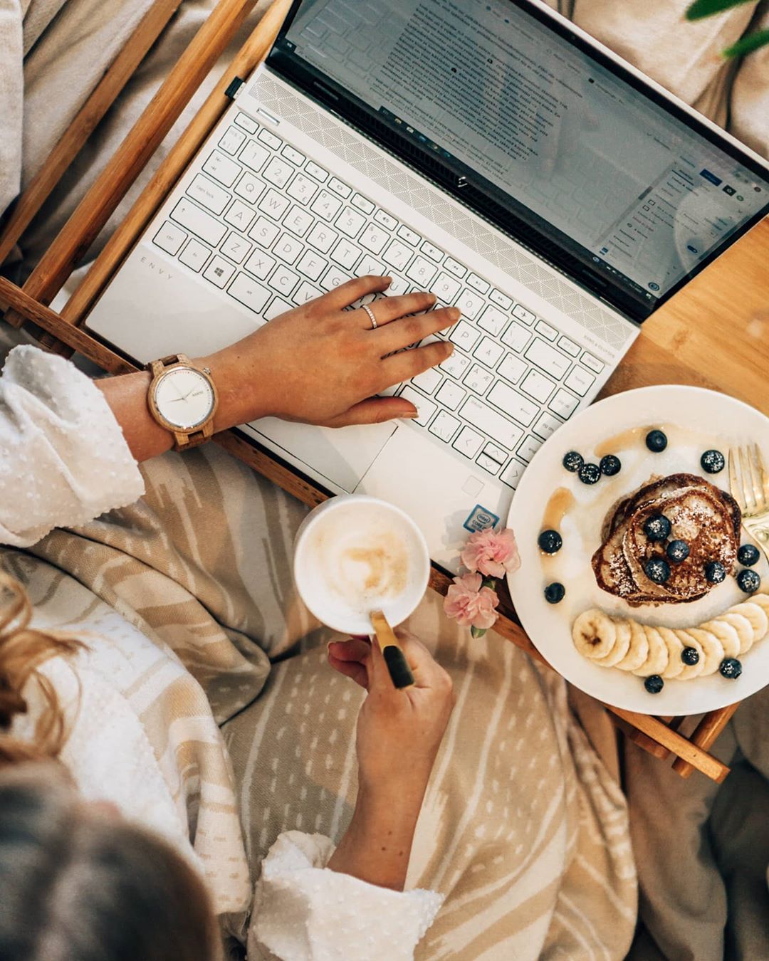Visual Content Sourcing – Best Tools Compared