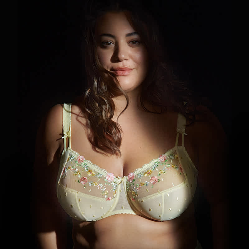 PD - Shine in PrimaDonna - High Summer SS23 Gabriella Sedaine | Primadonna