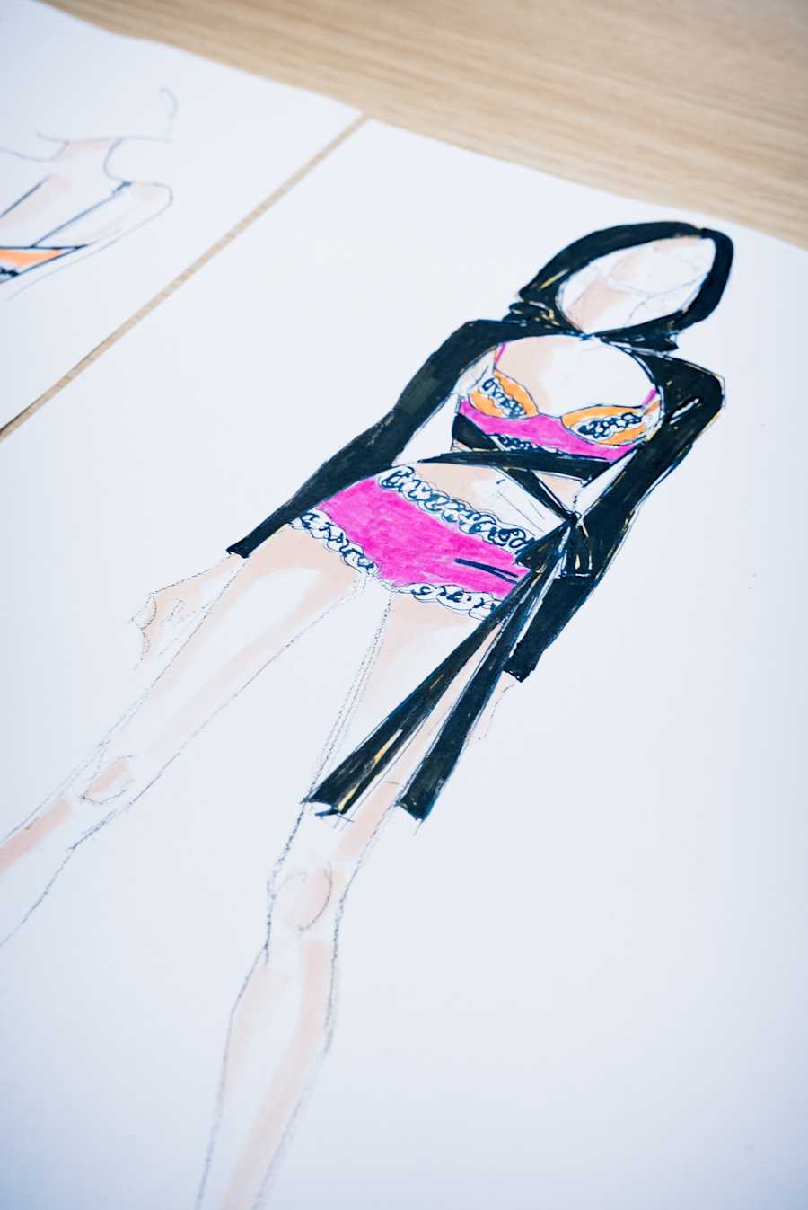 Sarda - Editorial - Julieta - Portfolio 1 - Row 1 - Image Sketch