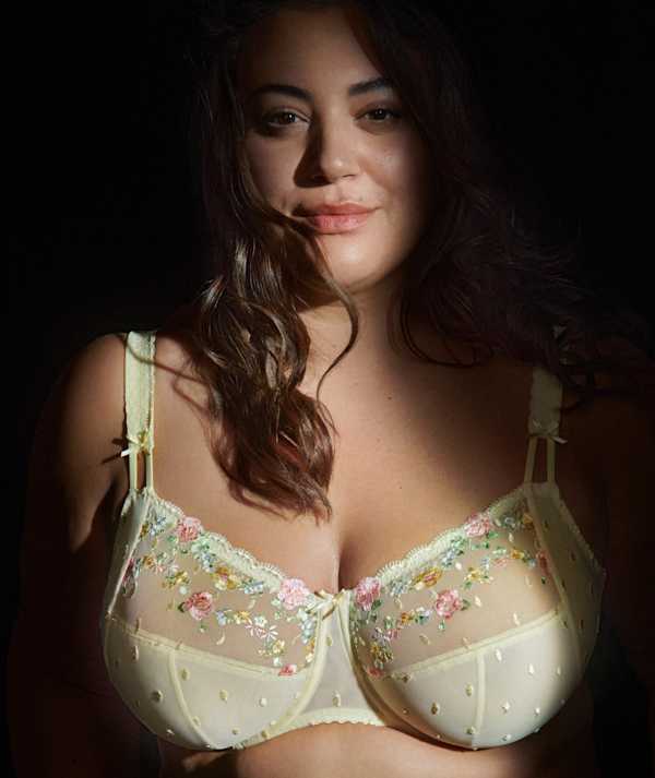 GABRIELLA | Primadonna