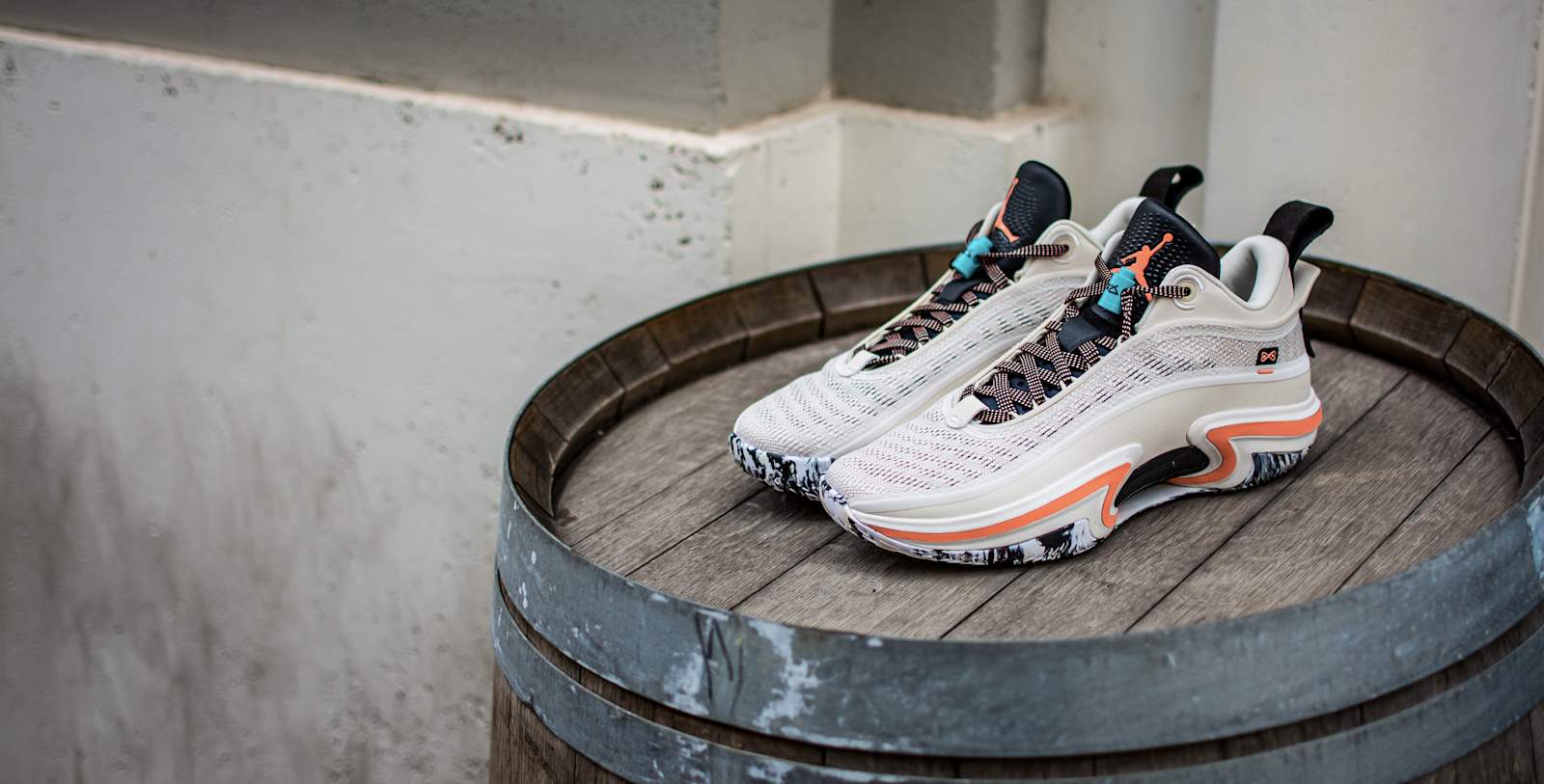 XXXVI Low "Light Orewood"
