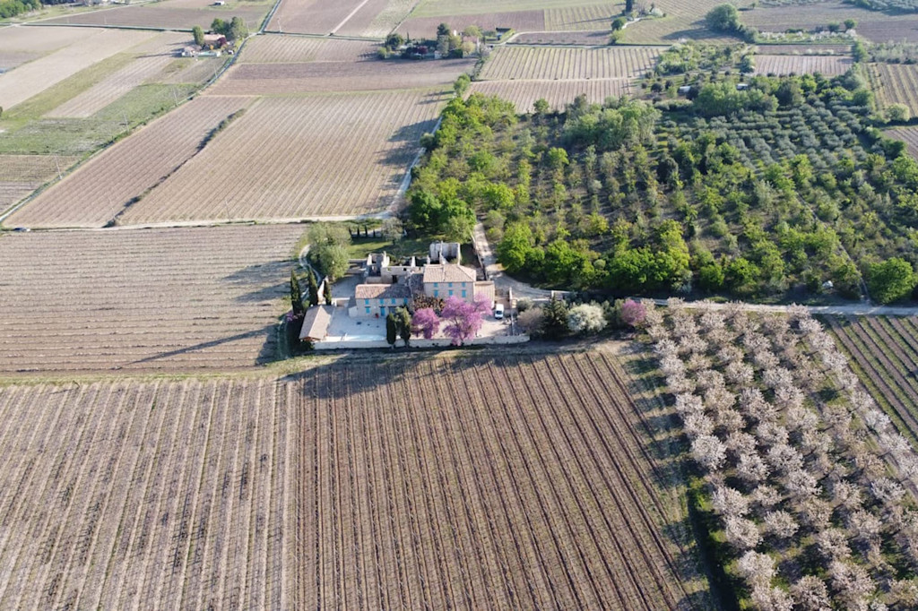 Villa dans la campagne avec piscine privée Villa dans la campagne avec piscine privée