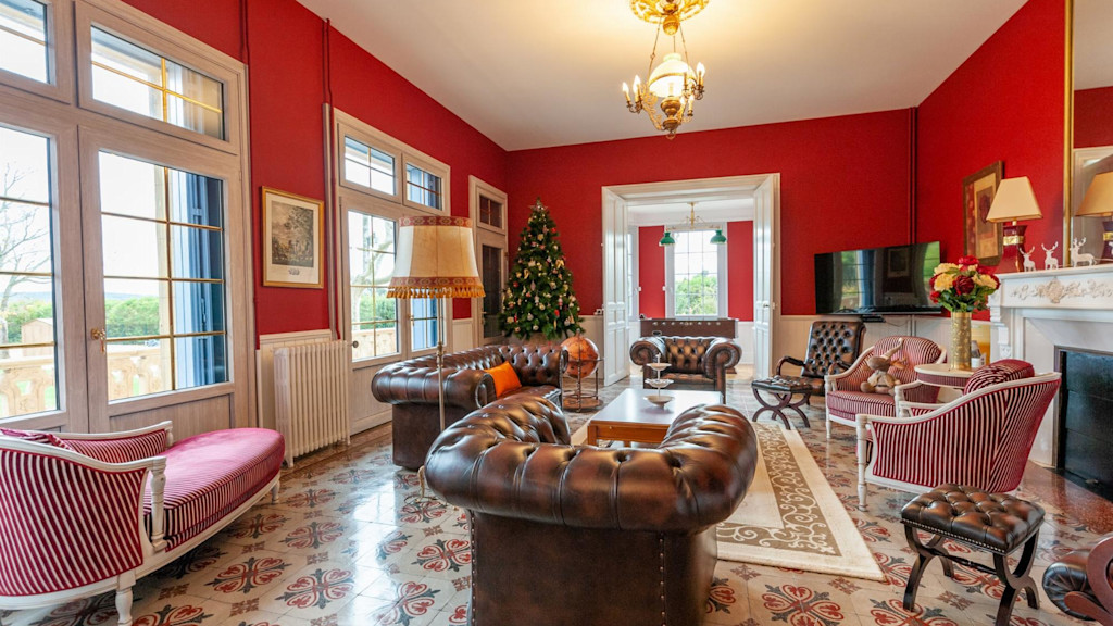 Luxury holiday rental in South of France Luxury holiday rental in South of France