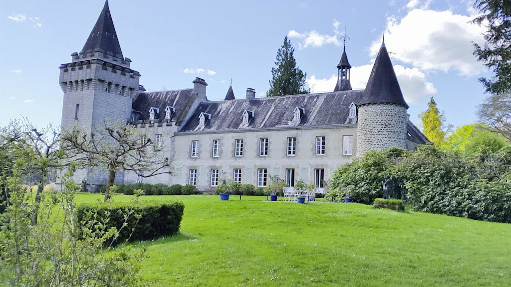 Yoga retreat in France, find your rental with Pure France Yoga retreat in France, find your rental with Pure France