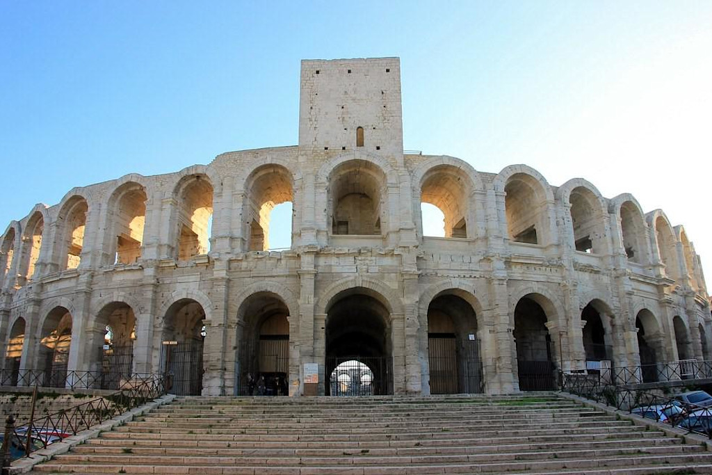 Arles Arles
