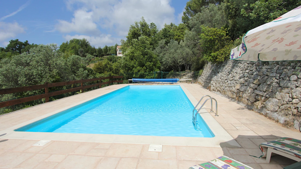 Villa Coste Rousse in Provence Villa Coste Rousse in Provence
