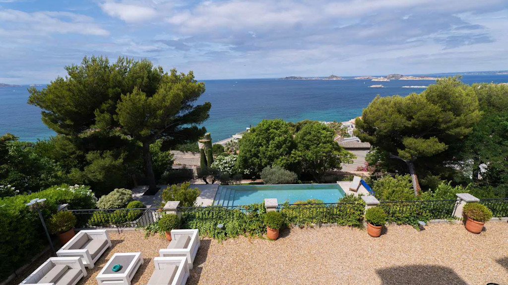 Luxury villa Luxury villa