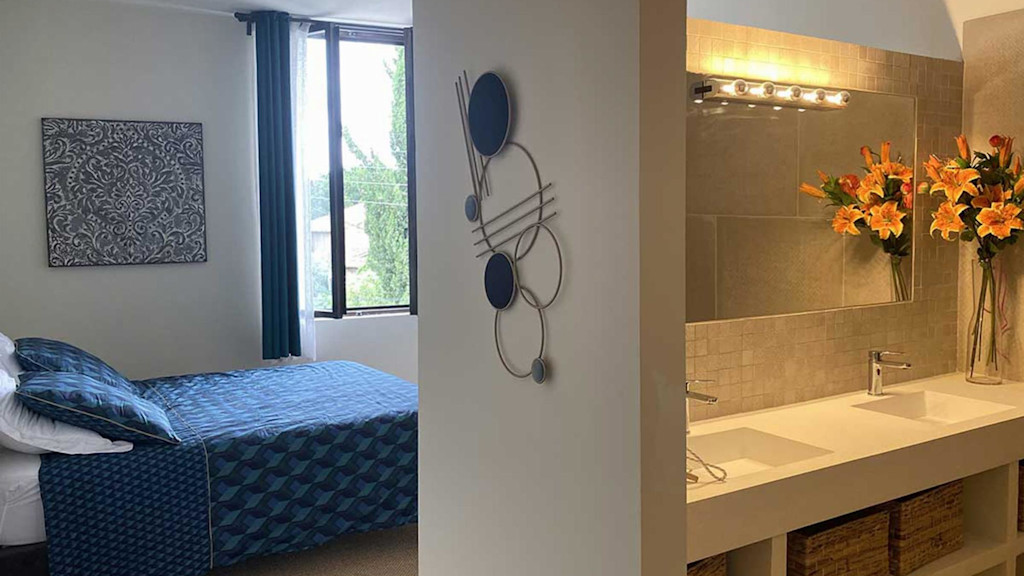 Holiday home with ensuite bedroom Holiday home with ensuite bedroom