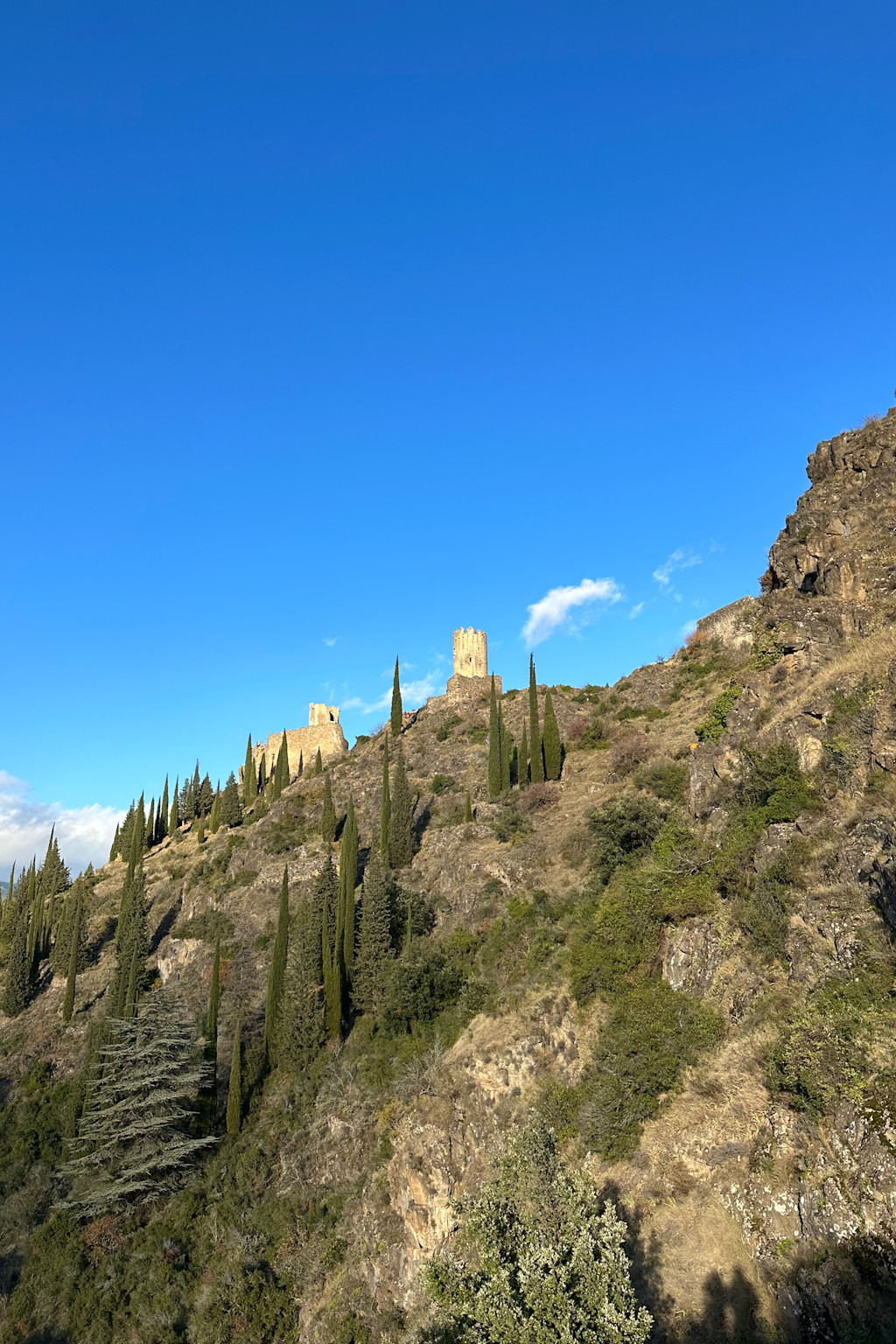 Les châteaux de Lastours Les châteaux de Lastours
