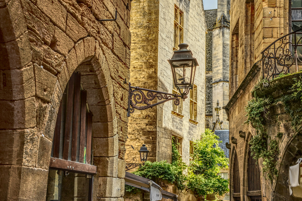 The cobbled streets of Sarlat-la-Canéda The cobbled streets of Sarlat-la-Canéda