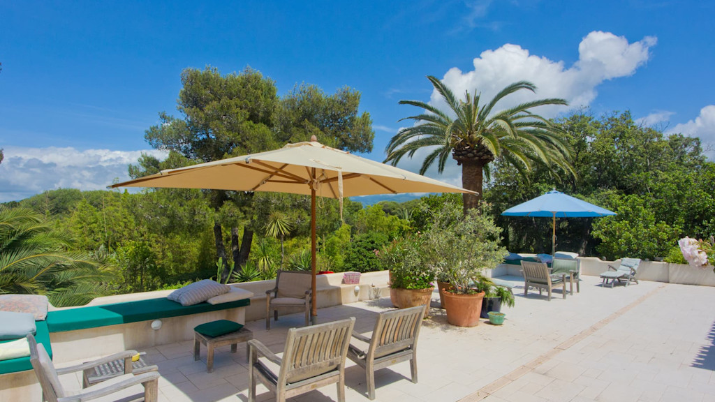 Holiday villa in Corsica with Pure France Holiday villa in Corsica with Pure France