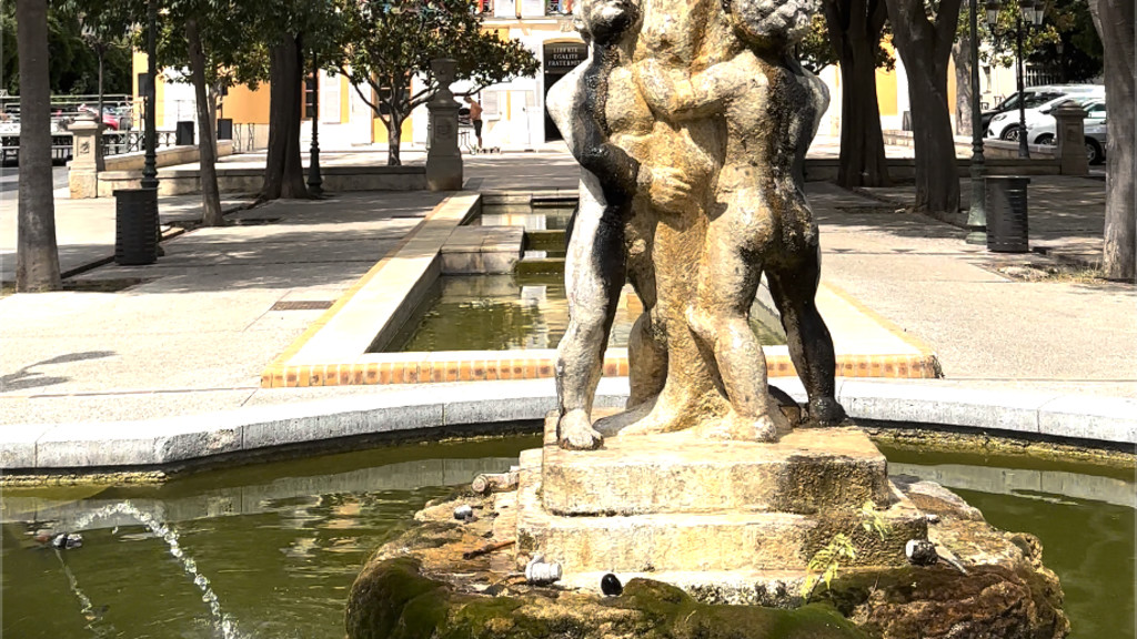Gemenos Gemenos