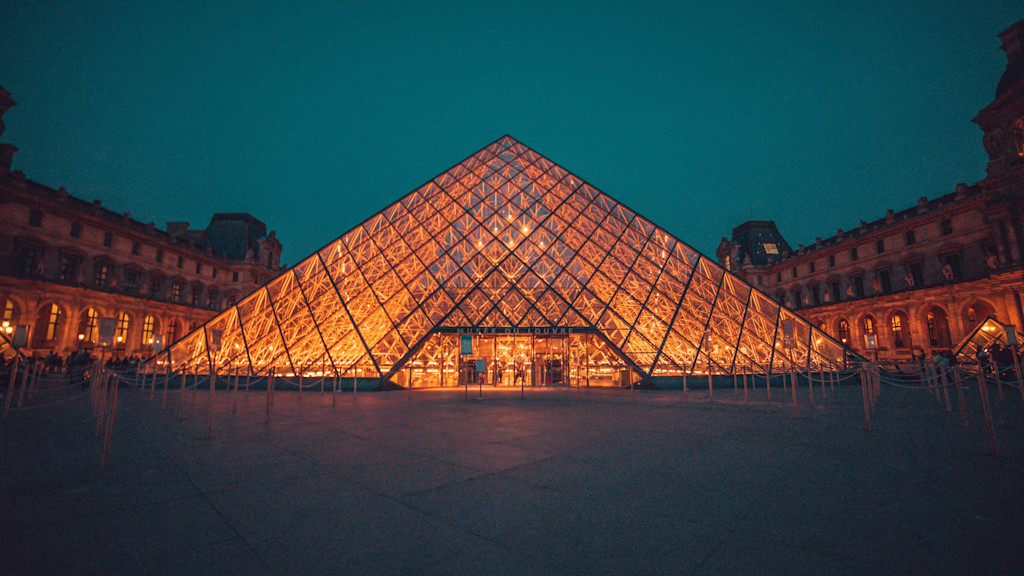 Louvre Museum, Paris Louvre Museum, Paris
