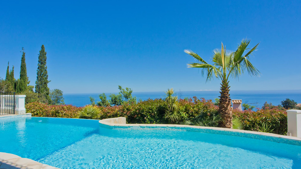 83170 - Villa Corniche 83170 - Villa Corniche