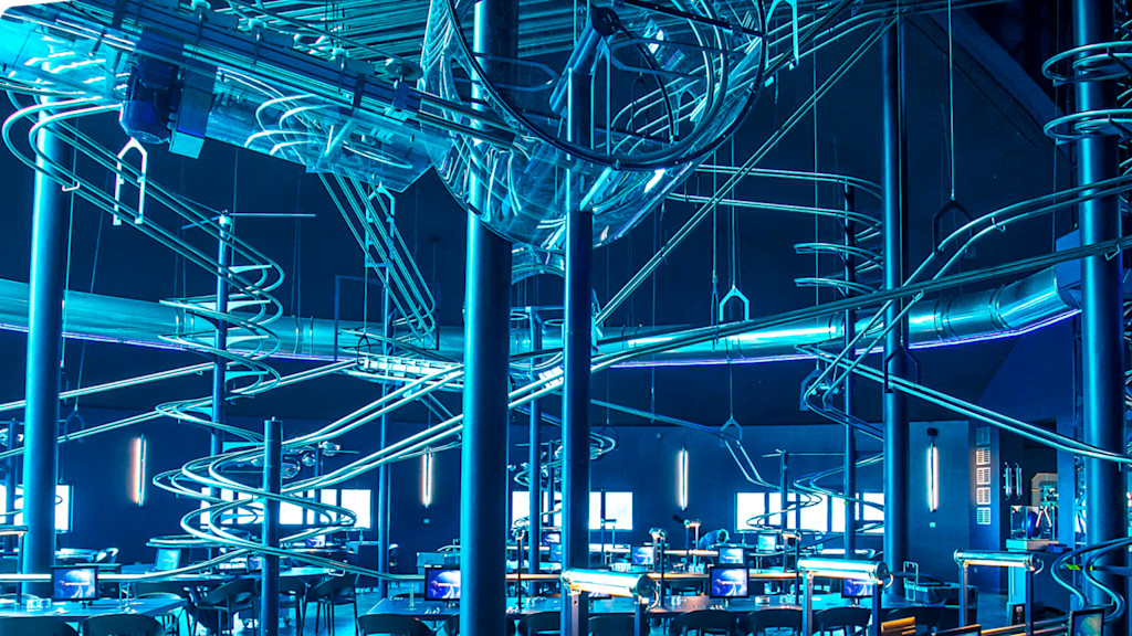 Futuroscope Xperiences space loop restaurant Futuroscope Xperiences space loop restaurant