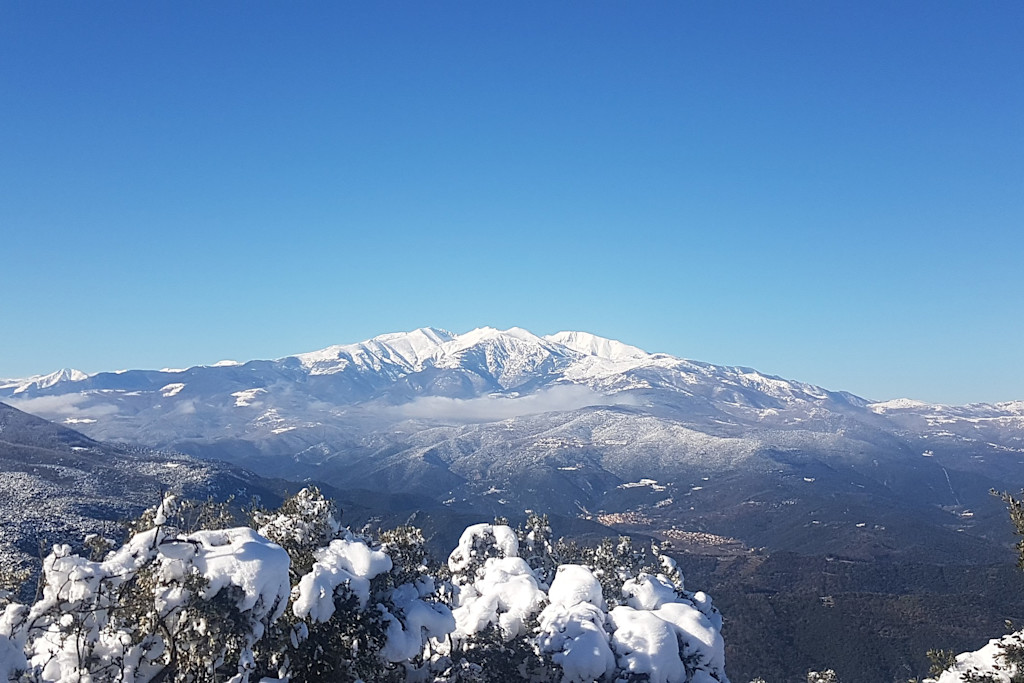 Le mont Canigou Le mont Canigou