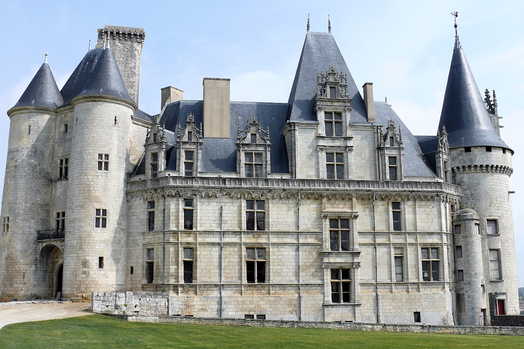 Chateau Rochefoucauld Chateau Rochefoucauld