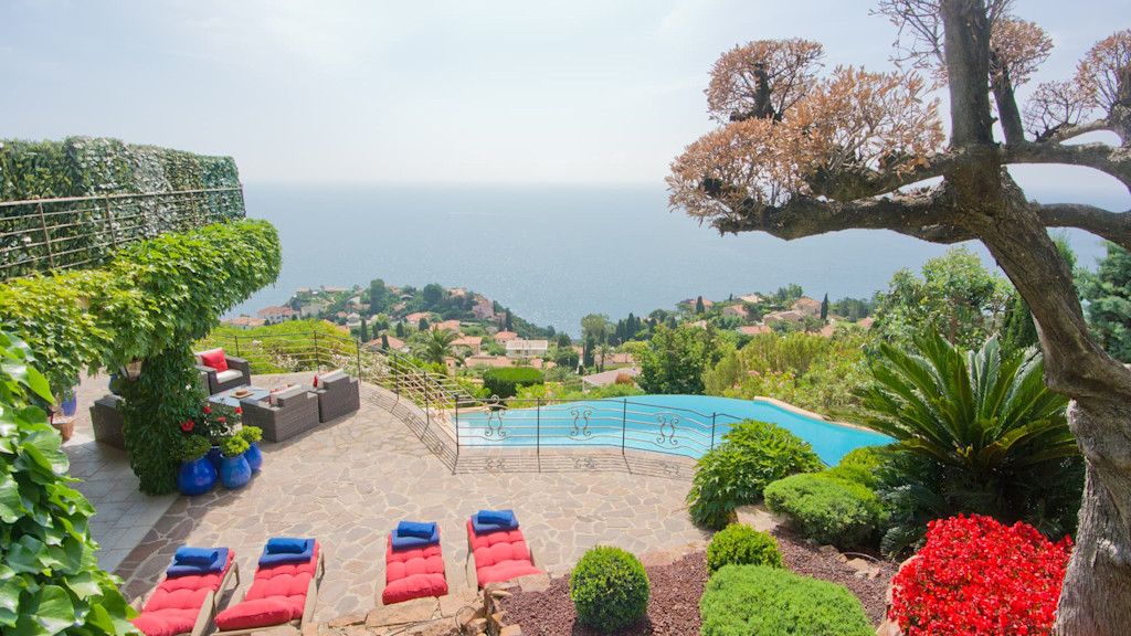 Holiday home with sea view Holiday home with sea view