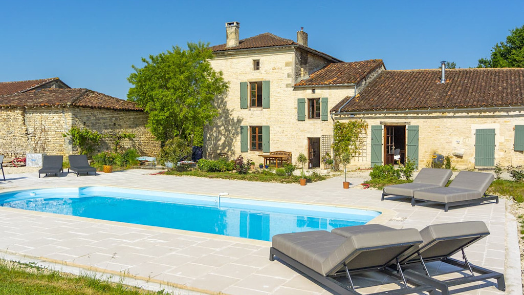 Holiday rental in Charente Holiday rental in Charente